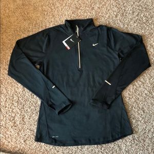 NWT NIKE Dri-fit quarter zip pullover